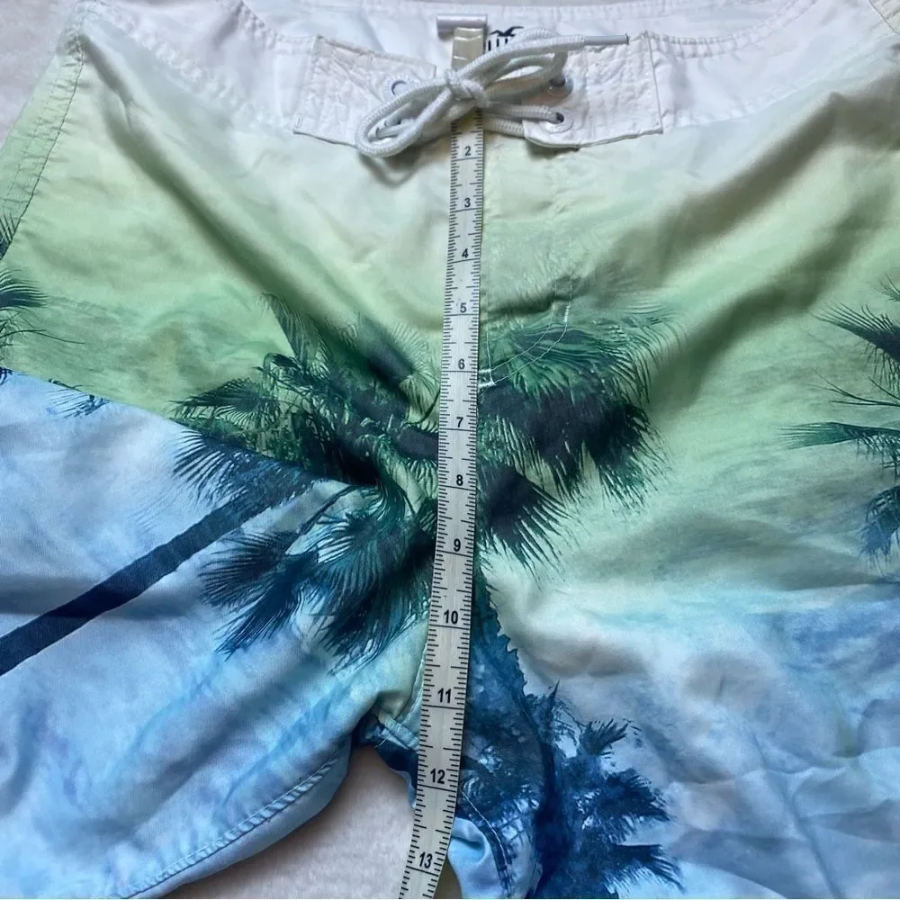 Hollister Palm Tree Design Swim Trucks Size Small